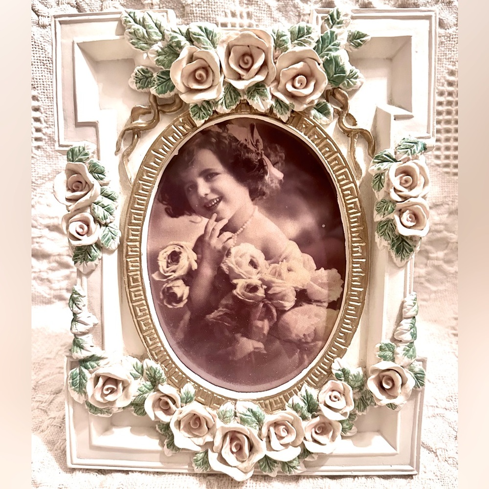 Wooden Photo Frame 4x6 Oval Picture Ornate Ceramic 3D Pink🌹& 🍃 Made in Taiwan